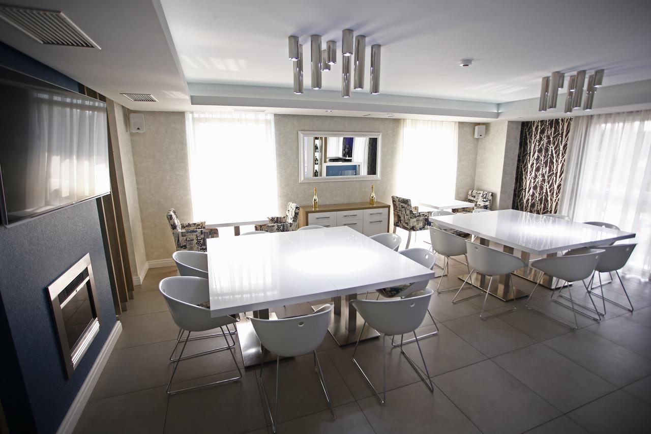 Rox Motel Modrica Luaran gambar