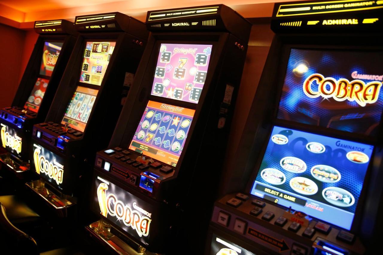 Rox Motel Modrica Luaran gambar