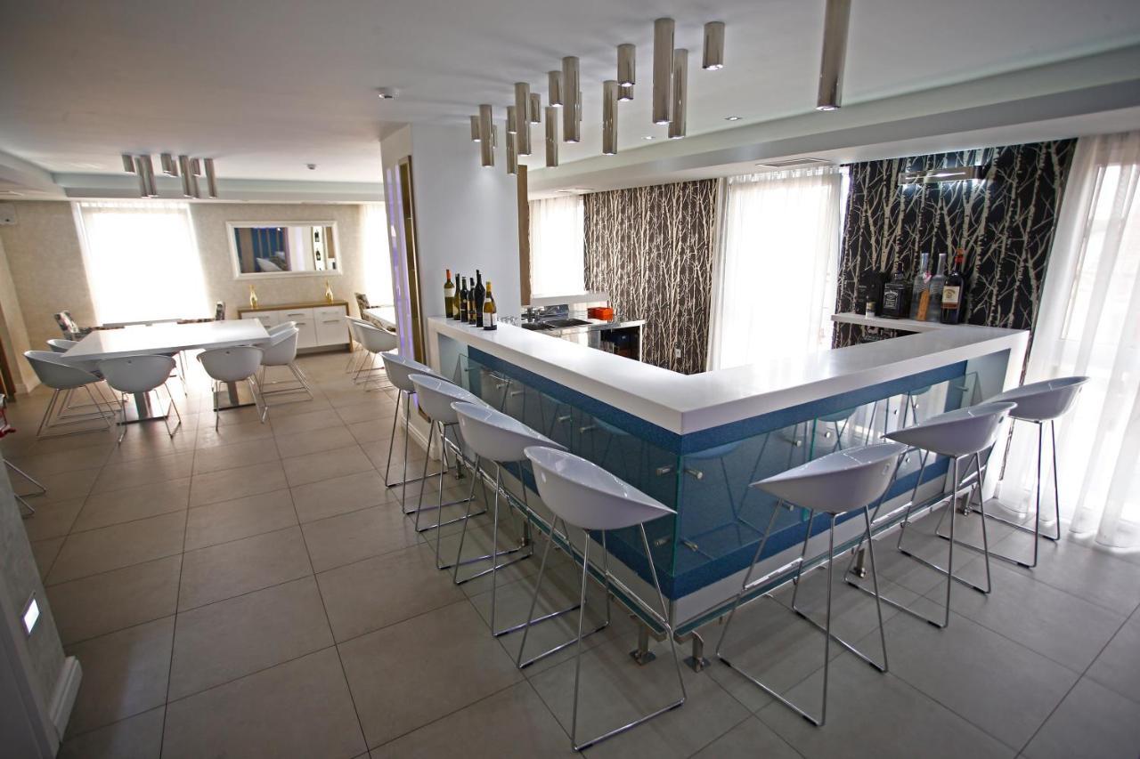 Rox Motel Modrica Luaran gambar
